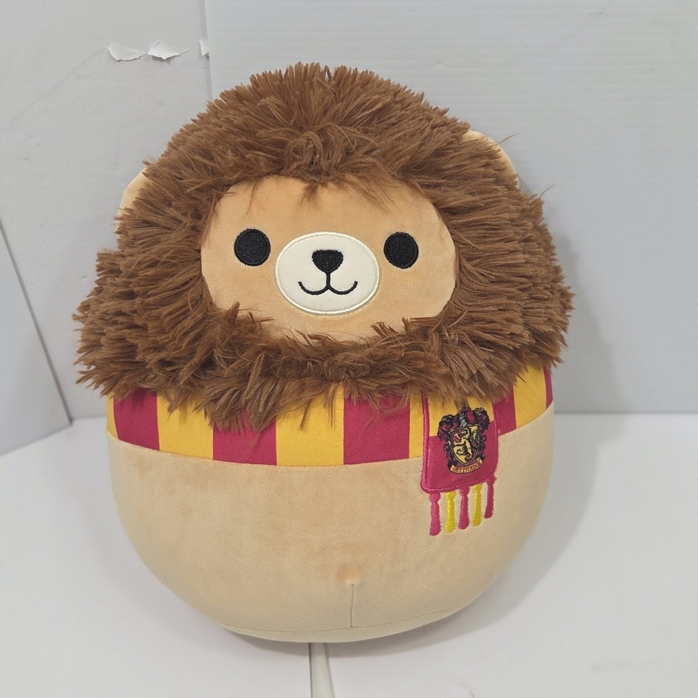 Squishmallows Harry Potter Gryffindor Lion 10 in Plush Doll - SQWB00017